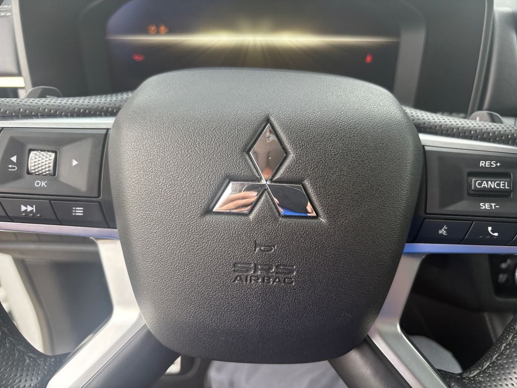 2025 Mitsubishi Outlander SEL