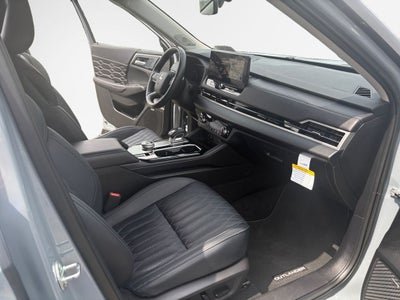 2025 Mitsubishi Outlander SEL