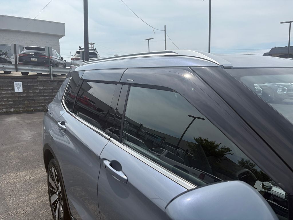 2025 Mitsubishi Outlander SEL