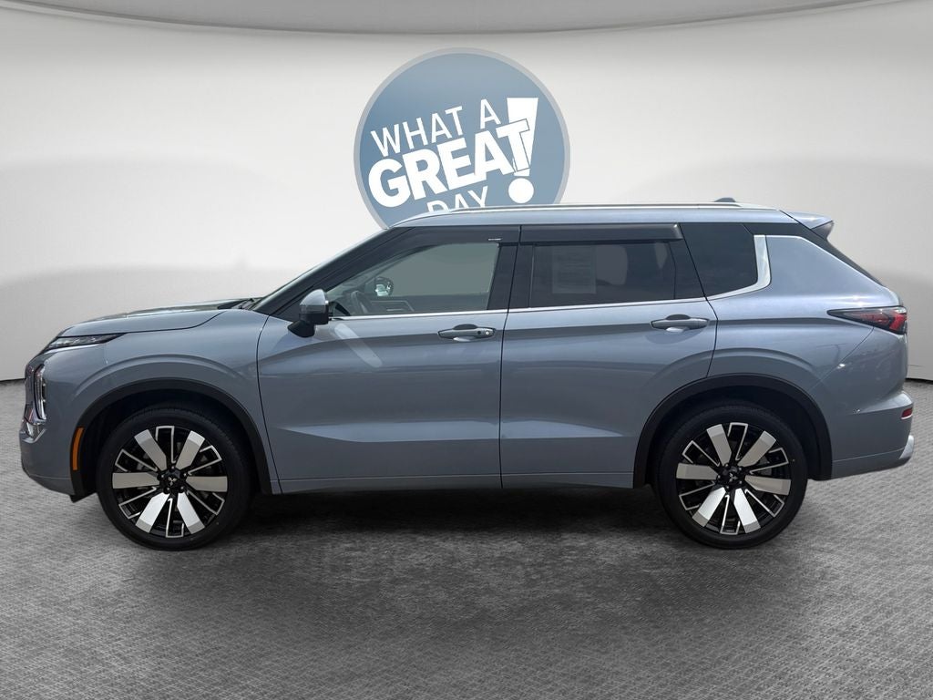2025 Mitsubishi Outlander SEL