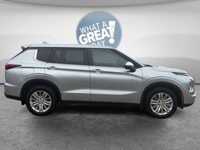 2025 Mitsubishi Outlander PHEV ES