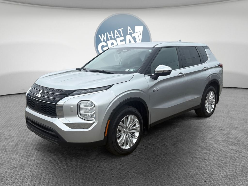 2025 Mitsubishi Outlander PHEV ES