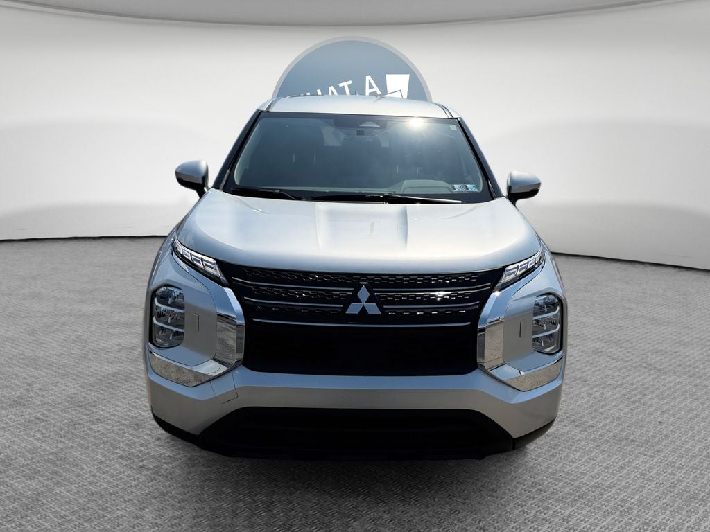 2025 Mitsubishi Outlander PHEV ES