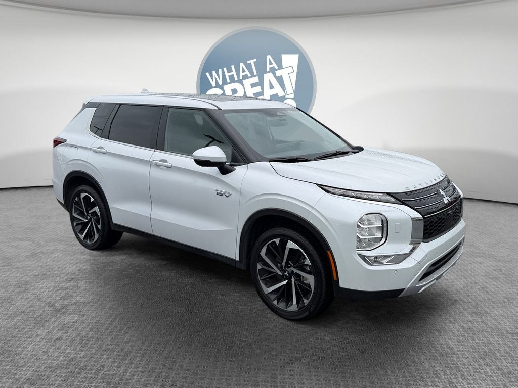 2025 Mitsubishi Outlander PHEV SE