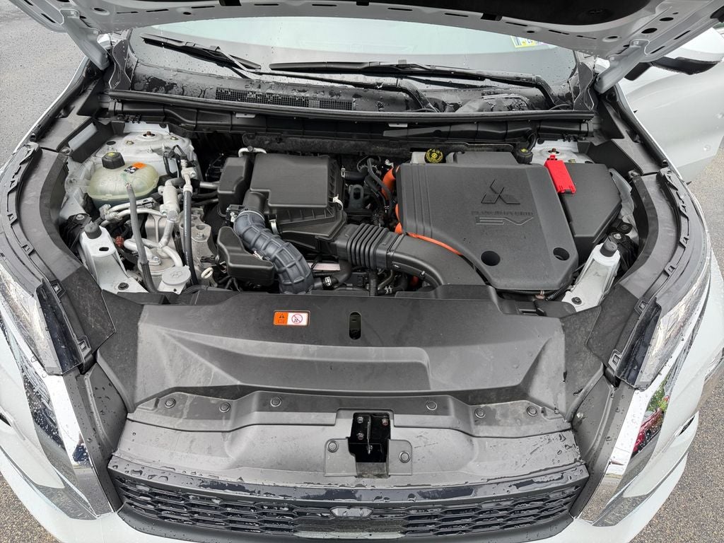 2025 Mitsubishi Outlander PHEV SE