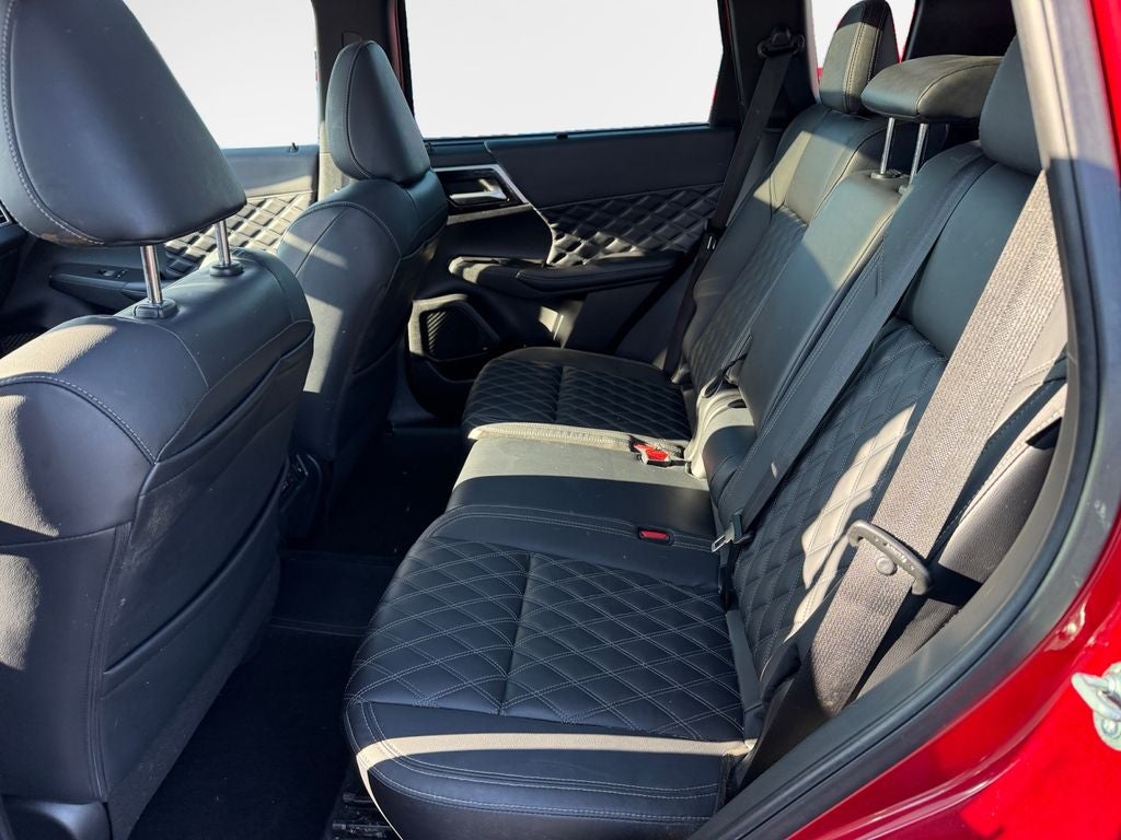 2023 Mitsubishi Outlander PHEV SEL