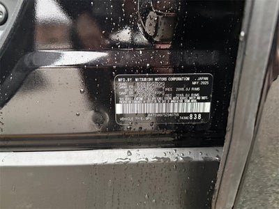 2025 Mitsubishi Outlander PHEV SE