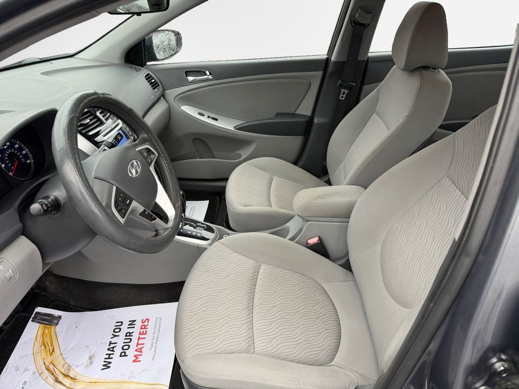 2012 Hyundai Accent GLS