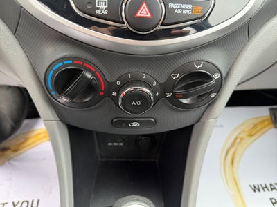 2012 Hyundai Accent GLS
