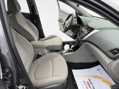 2012 Hyundai Accent GLS
