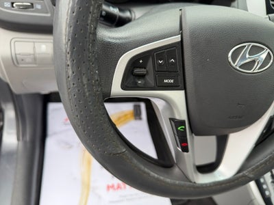 2012 Hyundai Accent GLS