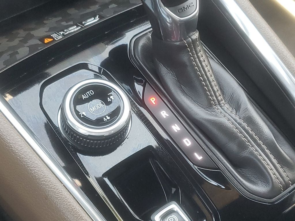 2024 GMC Canyon Denali