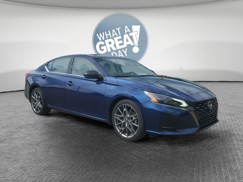 2023 Nissan Altima 2.0 SR