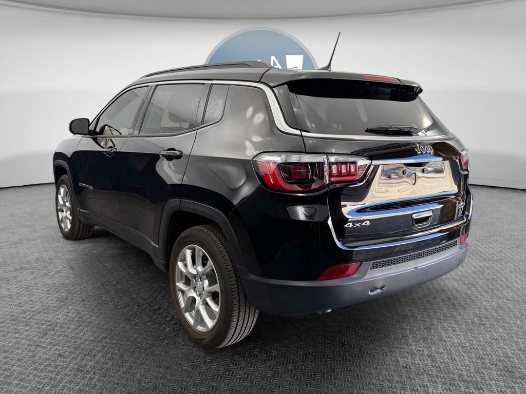 2024 Jeep Compass Latitude Lux