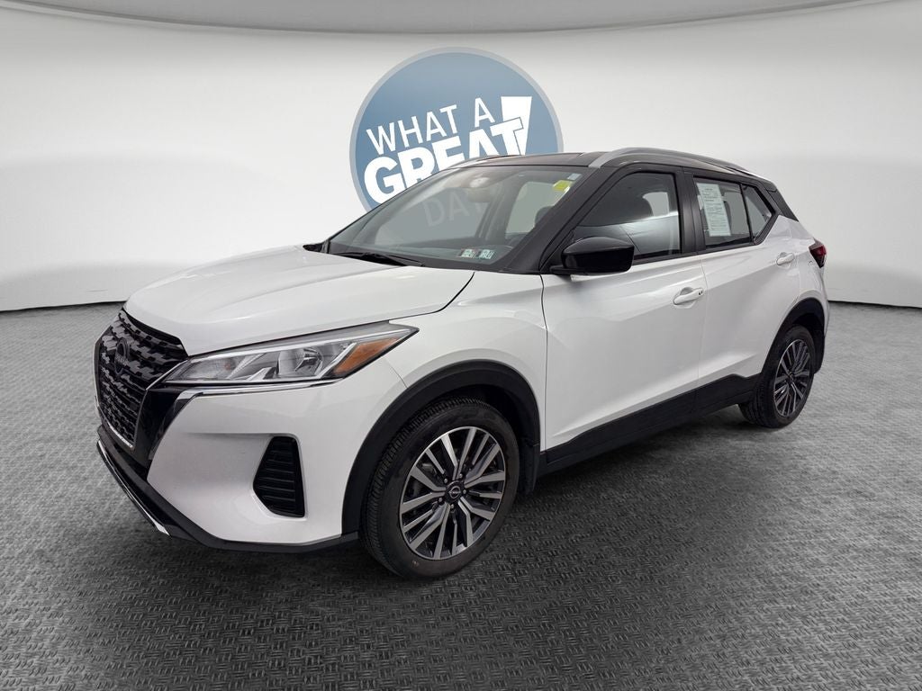 2023 Nissan Kicks SV