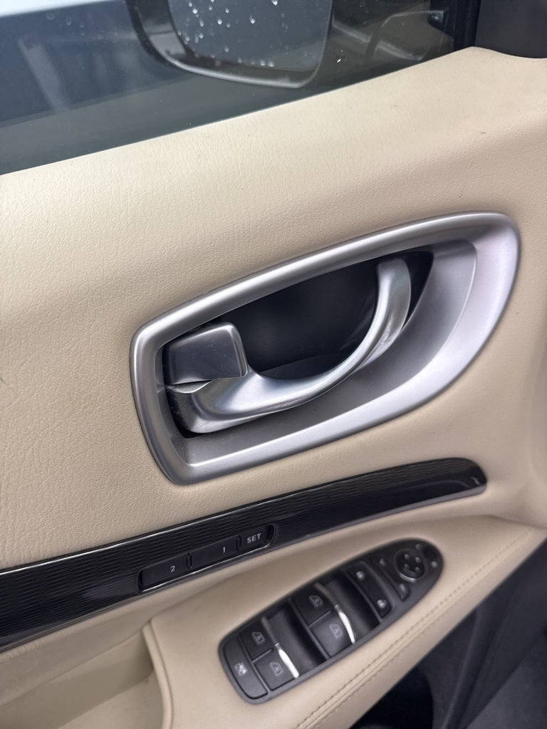 2017 INFINITI QX60 Base