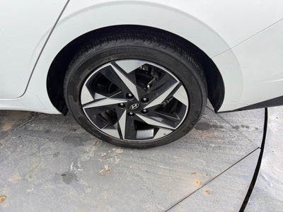 2021 Hyundai Elantra Limited