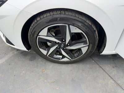 2021 Hyundai Elantra Limited