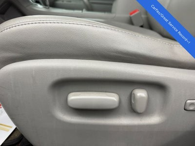 2012 Toyota Highlander SE