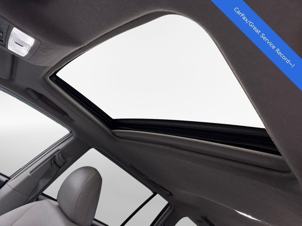 2012 Toyota Highlander SE