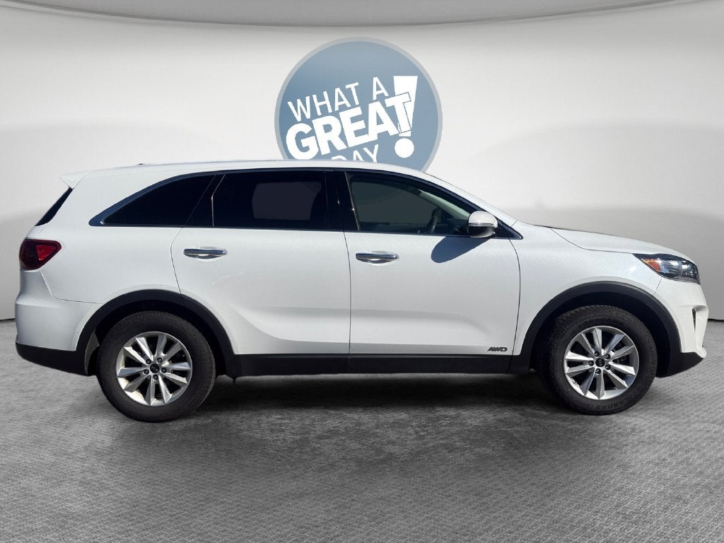 2020 Kia Sorento LX
