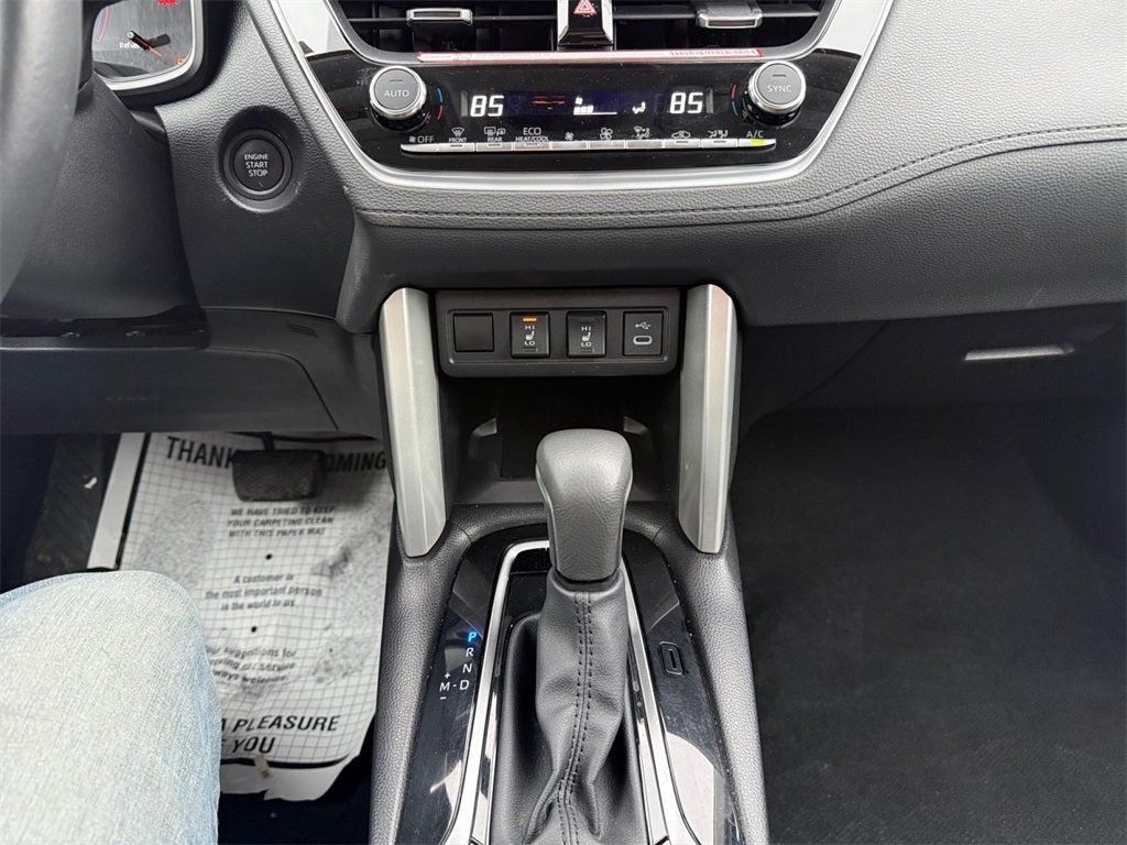 2025 Toyota Corolla Cross XLE