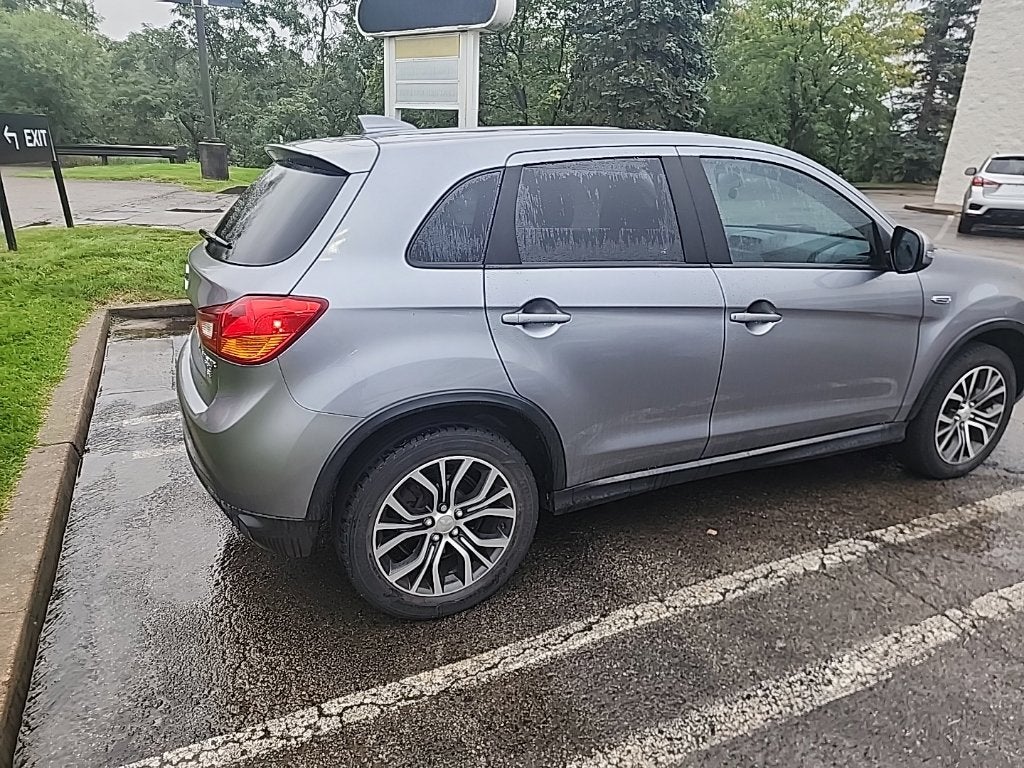 2017 Mitsubishi Outlander Sport SE