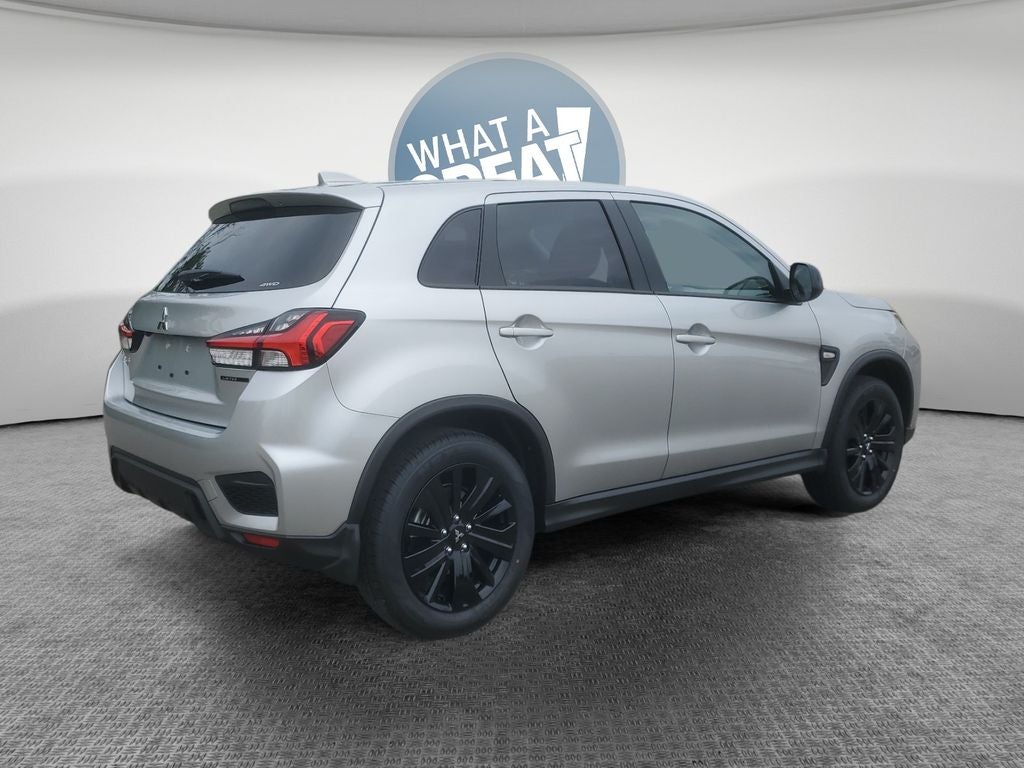 2026 Mitsubishi Outlander Sport 2.0 LE