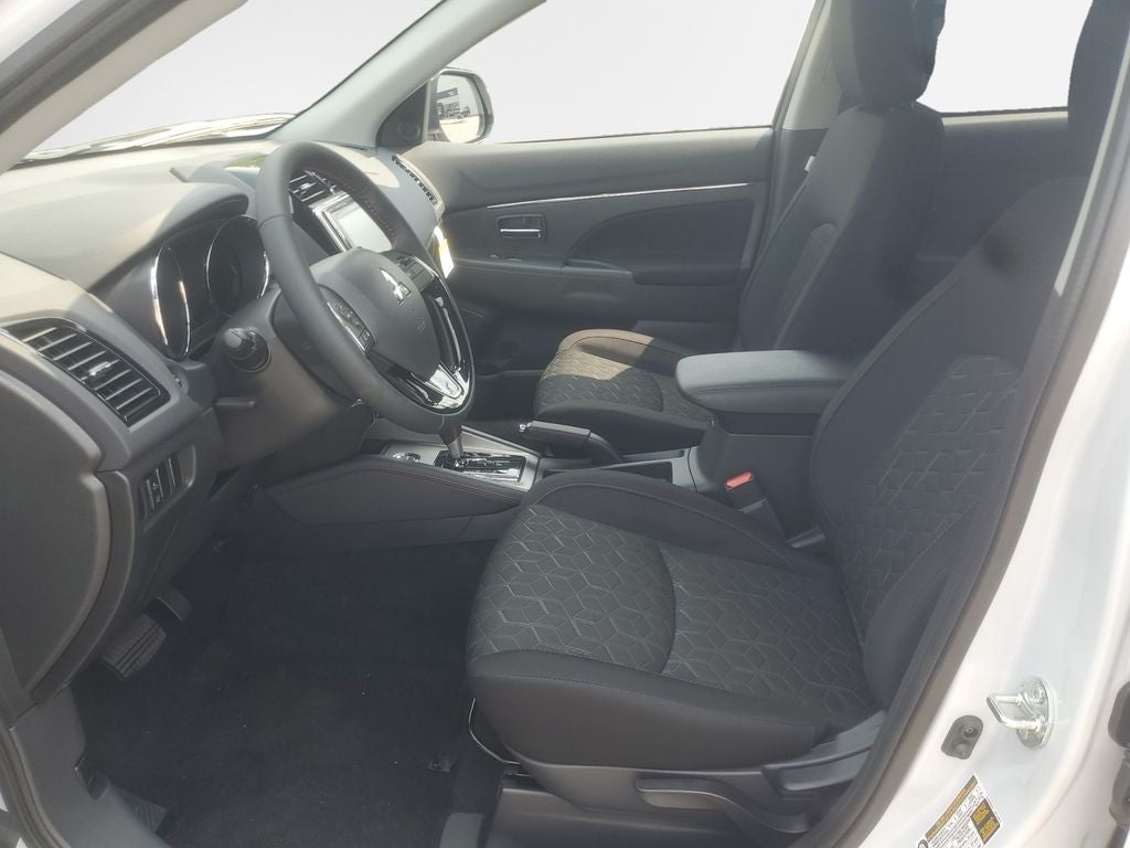 2026 Mitsubishi Outlander Sport 2.0 LE