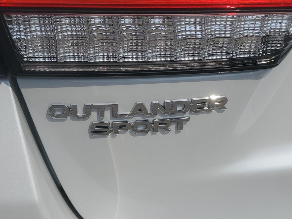 2026 Mitsubishi Outlander Sport 2.0 LE