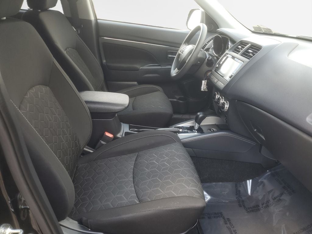 2024 Mitsubishi Outlander Sport Base