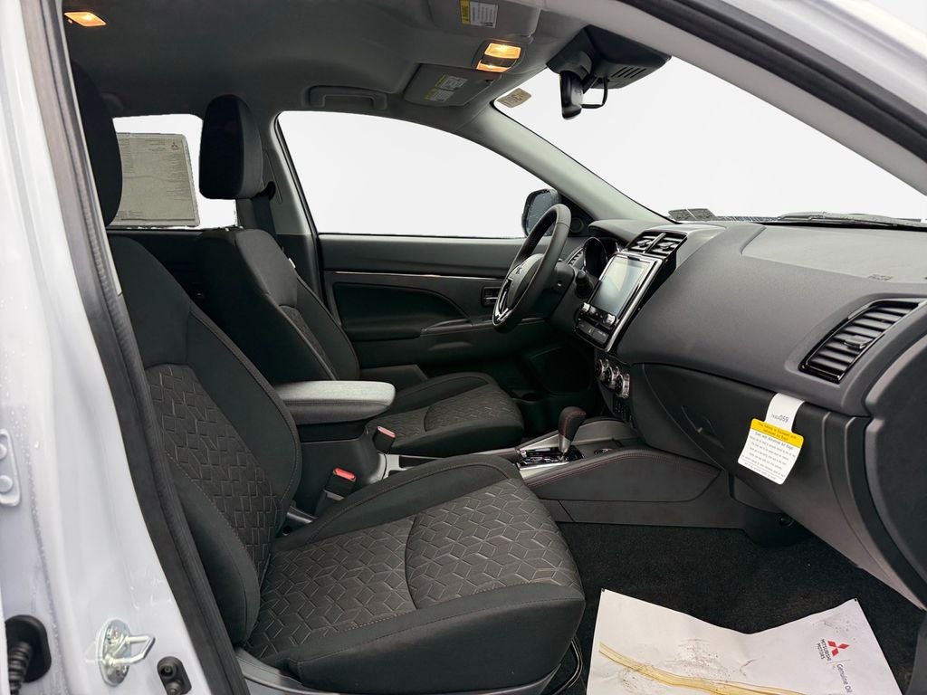 2026 Mitsubishi Outlander Sport 2.0 LE