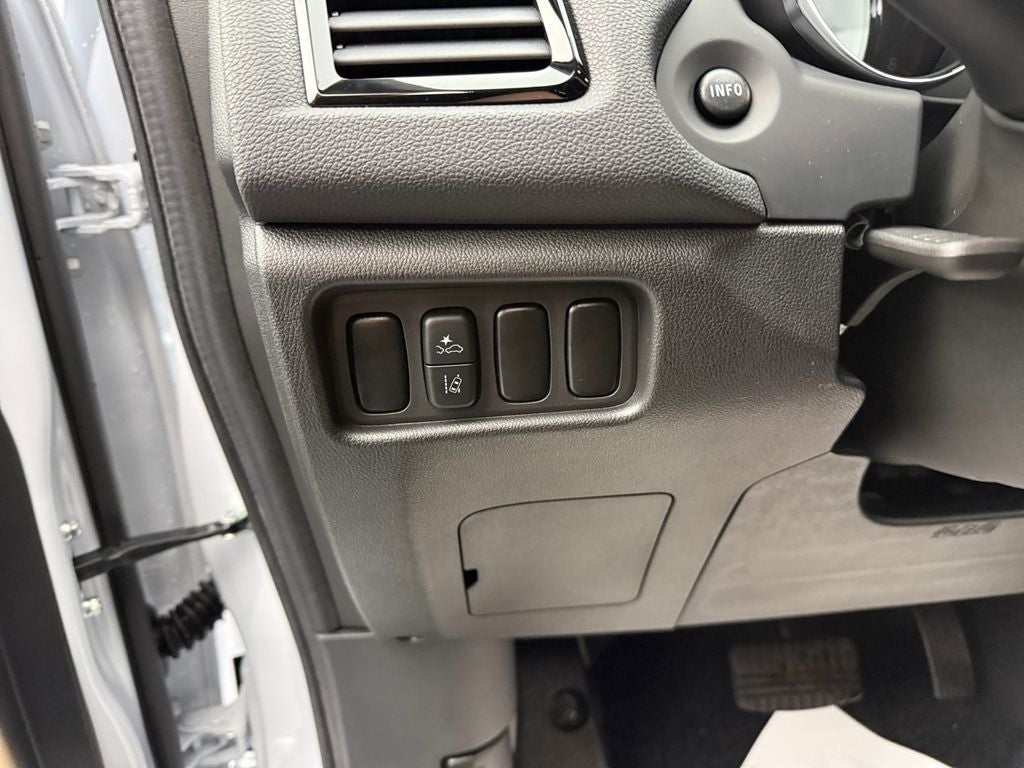 2026 Mitsubishi Outlander Sport 2.0 LE