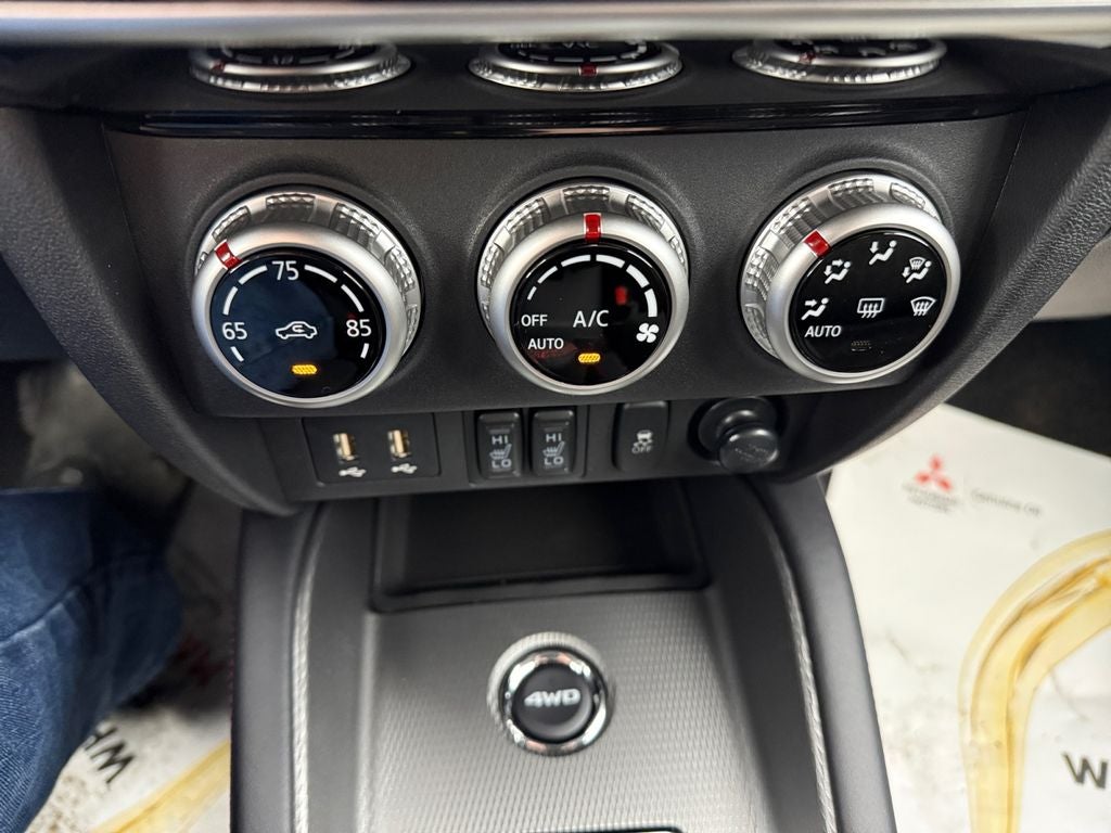 2026 Mitsubishi Outlander Sport 2.0 LE