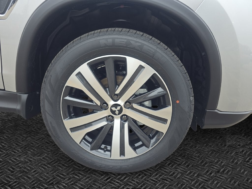 2027 Mitsubishi Outlander Sport 2.0 SE