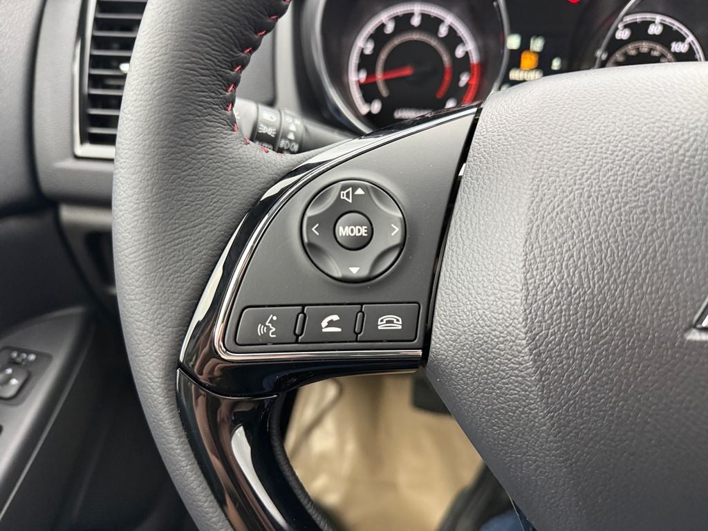 2026 Mitsubishi Outlander Sport 2.0 LE