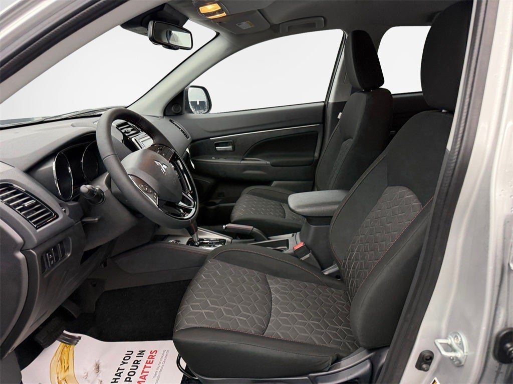 2026 Mitsubishi Outlander Sport 2.0 LE