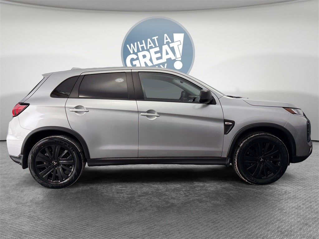 2026 Mitsubishi Outlander Sport 2.0 LE