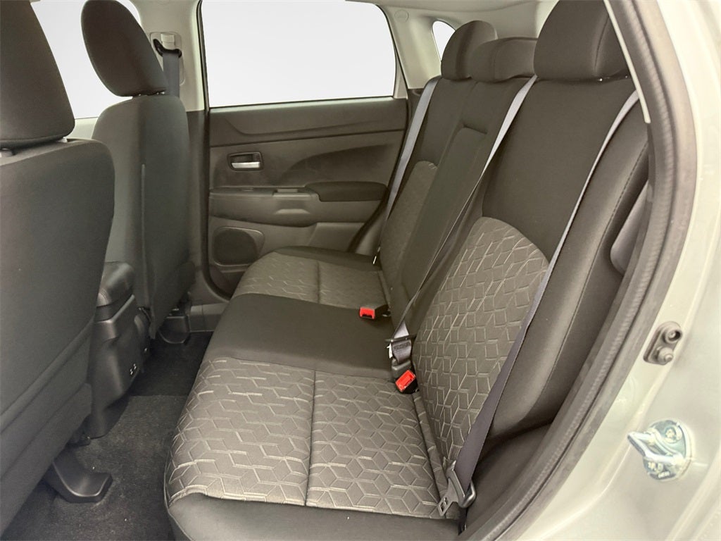 2026 Mitsubishi Outlander Sport 2.0 LE