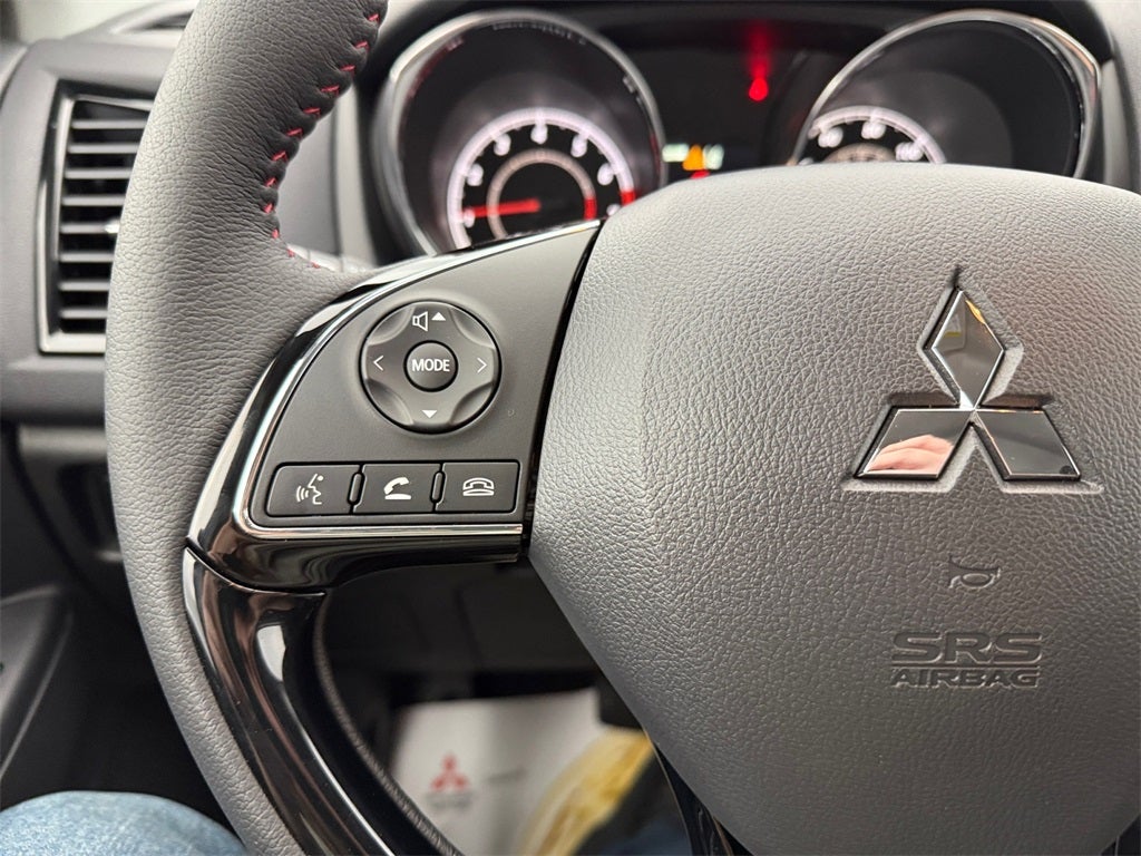 2026 Mitsubishi Outlander Sport 2.0 LE