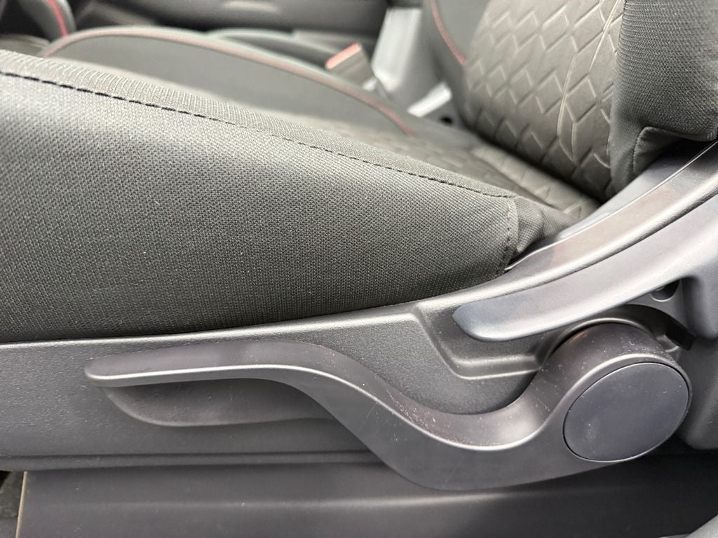 2026 Mitsubishi Outlander Sport 2.0 LE