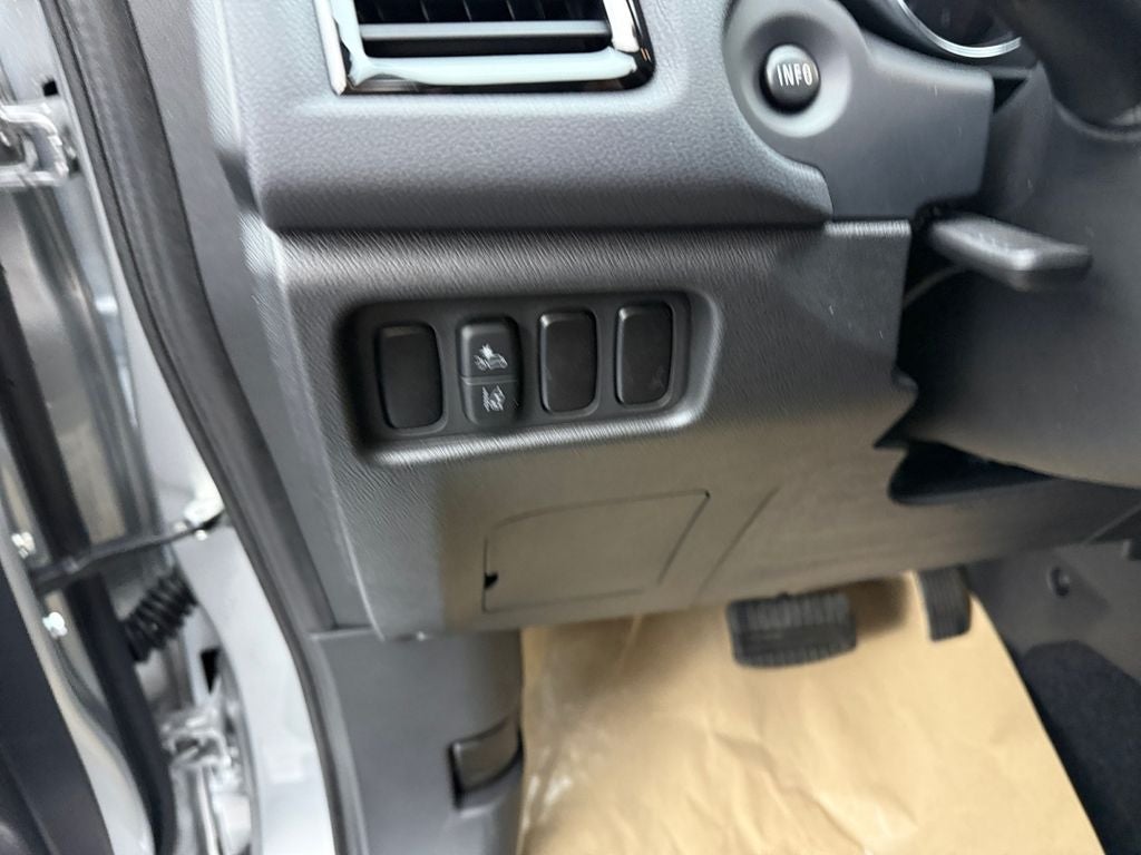 2026 Mitsubishi Outlander Sport 2.0 LE