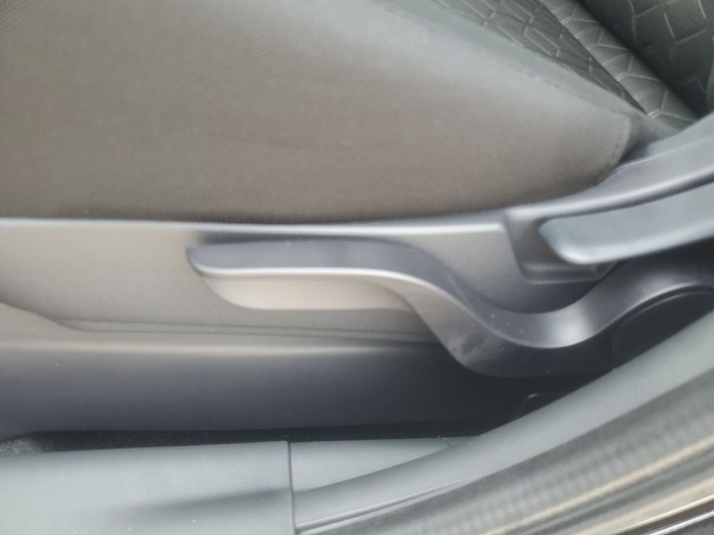 2026 Mitsubishi Outlander Sport 2.0 LE