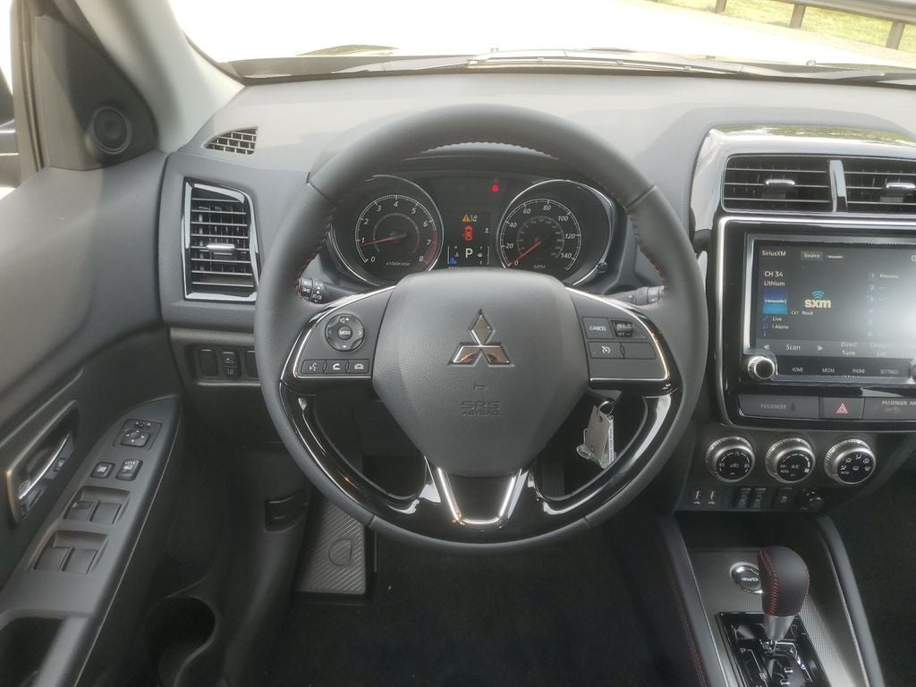 2026 Mitsubishi Outlander Sport 2.0 LE