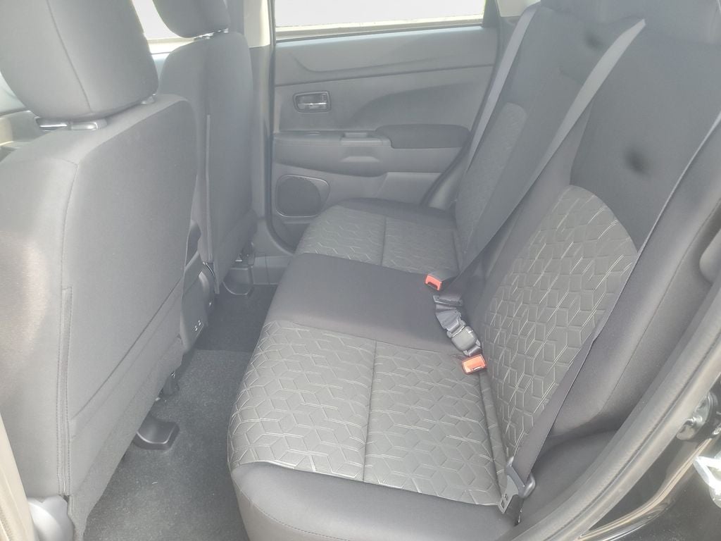 2026 Mitsubishi Outlander Sport 2.0 LE