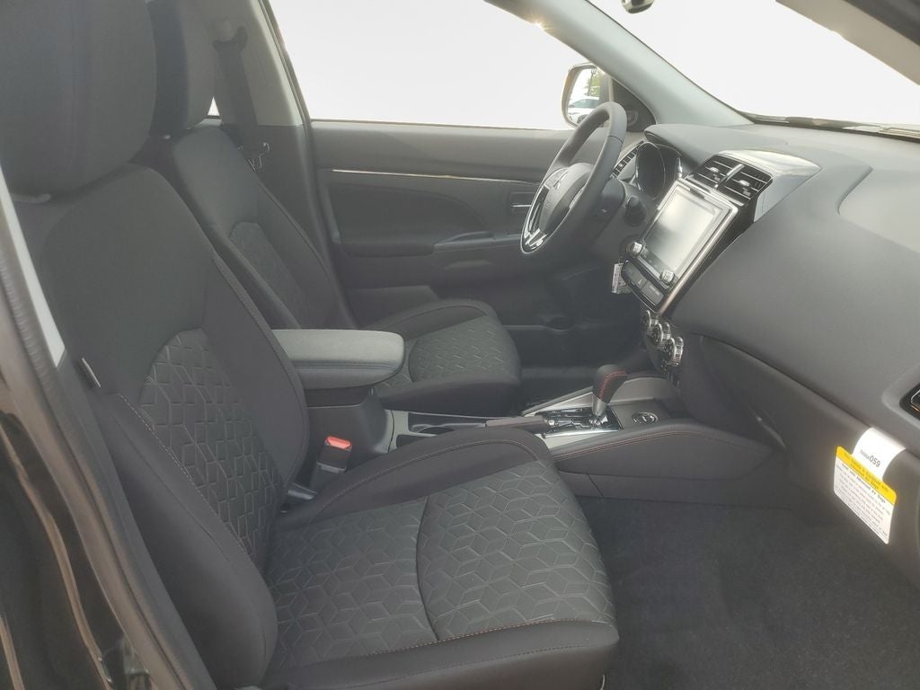 2026 Mitsubishi Outlander Sport 2.0 LE