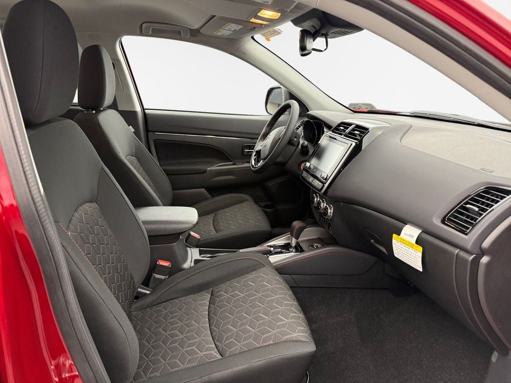 2026 Mitsubishi Outlander Sport 2.0 LE