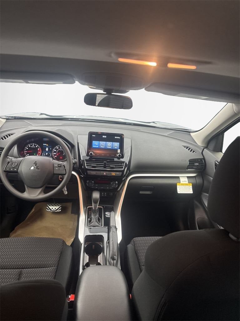 2026 Mitsubishi Eclipse Cross ES