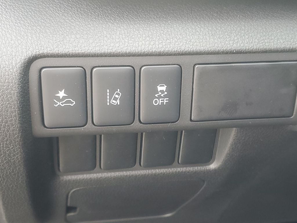 2026 Mitsubishi Eclipse Cross ES