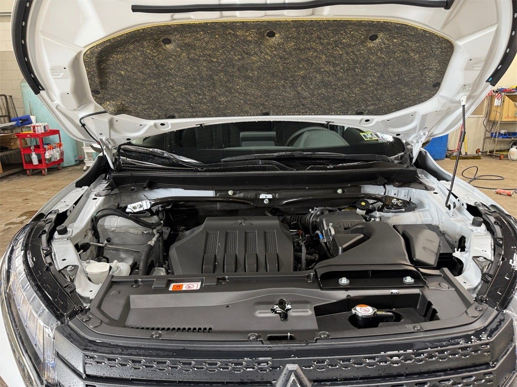 2026 Mitsubishi Eclipse Cross ES